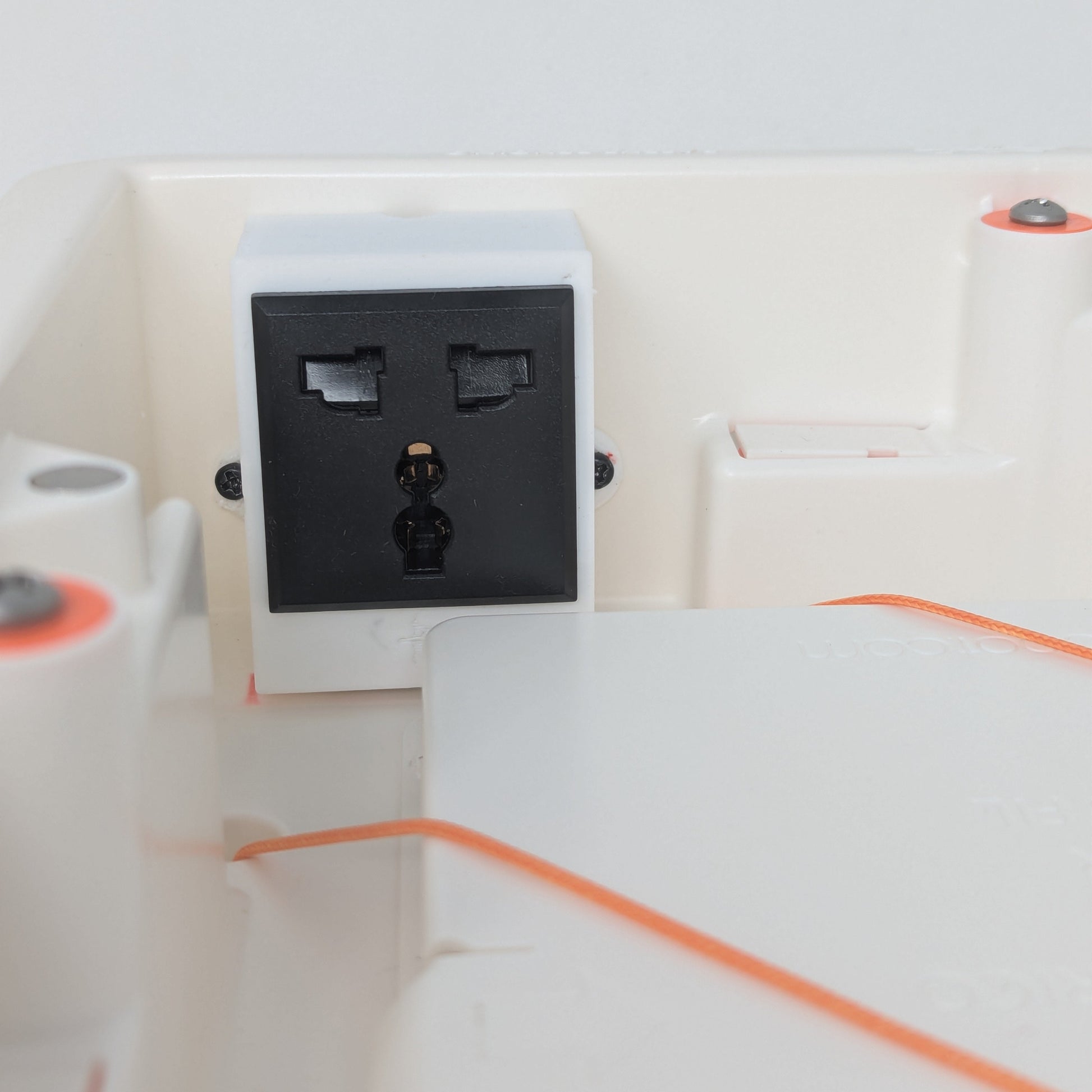 Ceiling Access Point Mount with 100-240v Power